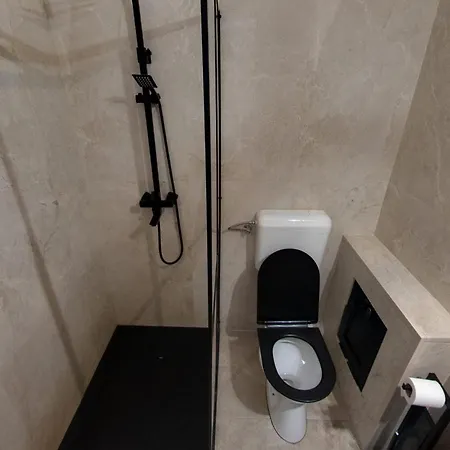 Duet Hotel